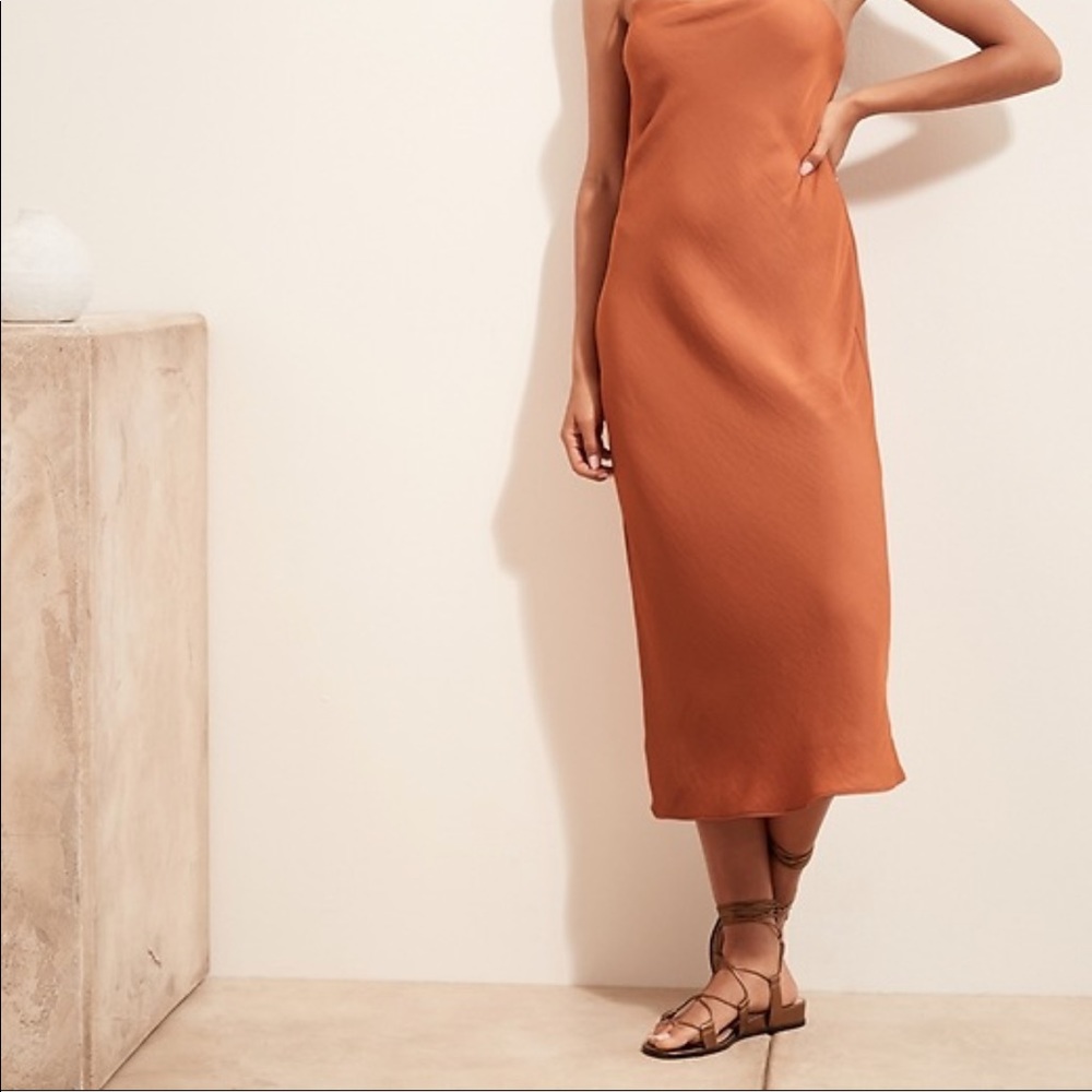 Banana Republic square neck slip dress. Rust. Size M